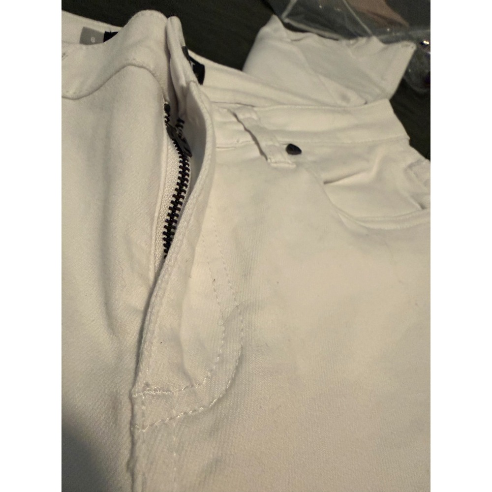 NWOT SIZE 6 KUT White Jeans